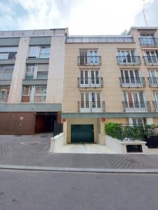 For rent Paris-17eme-arrondissement Paris (75017) photo 0