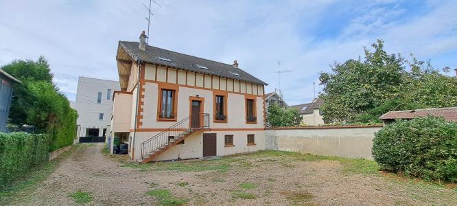 For sale Persan 7 rooms 155 m2 Val d'Oise (95340) photo 0