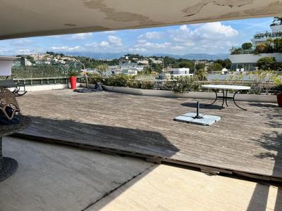 Acheter Appartement 136 m2 Villeneuve-loubet