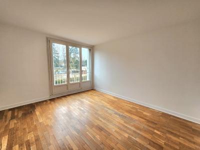 For rent Yerres 3 rooms 61 m2 Essonne (91330) photo 0