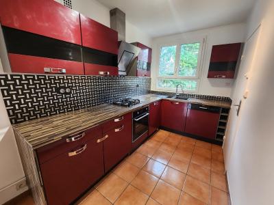 For rent Yerres 3 rooms 61 m2 Essonne (91330) photo 2