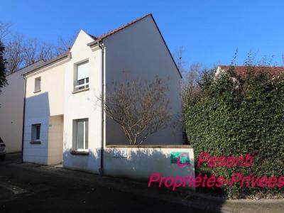 For sale Saint-thibault-des-vignes 6 rooms 105 m2 Seine et marne (77400) photo 1