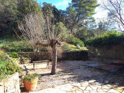 For sale Taradeau 4 rooms 80 m2 Var (83460) photo 1