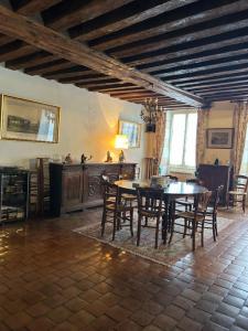 For sale Germigny-l'exempt 10 rooms 385 m2 Cher (18150) photo 2