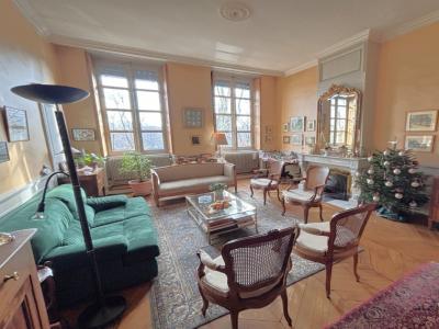 For sale Lyon-4eme-arrondissement 6 rooms 143 m2 Rhone (69004) photo 0