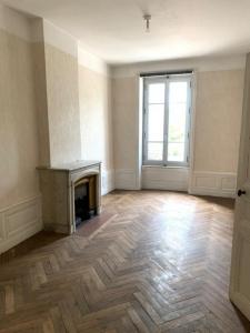 Louer Appartement 90 m2 Roanne