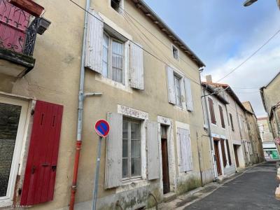 For sale Ruffec 8 rooms 136 m2 Charente (16700) photo 0