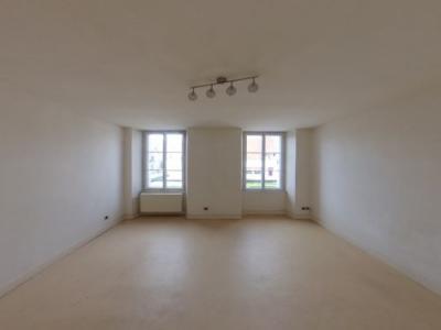 For rent Charenton-du-cher 2 rooms 63 m2 Cher (18210) photo 0