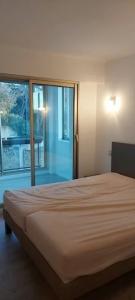 For rent Mougins TOURNAMY 3 rooms 70 m2 Alpes Maritimes (06250) photo 4