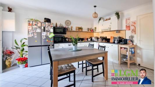 For sale Uchaud 3 rooms 82 m2 Gard (30620) photo 4