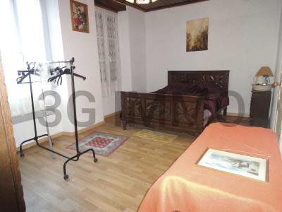 For sale Gourin 4 rooms 70 m2 Morbihan (56110) photo 3