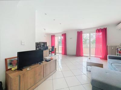 For sale Cuers 3 rooms 68 m2 Var (83390) photo 3