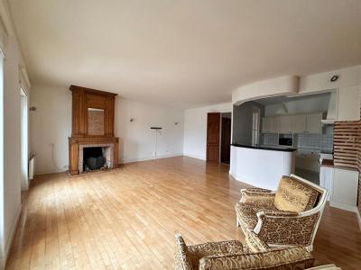 For sale Agen 6 rooms 139 m2 Lot et garonne (47000) photo 1