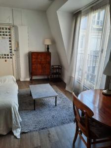 Annonce Location 2 pices Appartement Paris-17eme-arrondissement 75