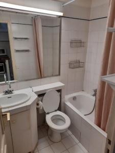 Louer Appartement Paris-17eme-arrondissement 1033 euros