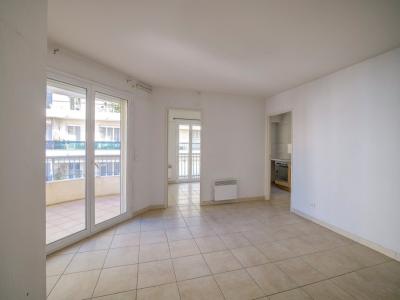 For sale Nice 3 rooms 50 m2 Alpes Maritimes (06000) photo 2