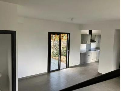 For sale Possession 4 rooms 95 m2 Reunion (97419) photo 3