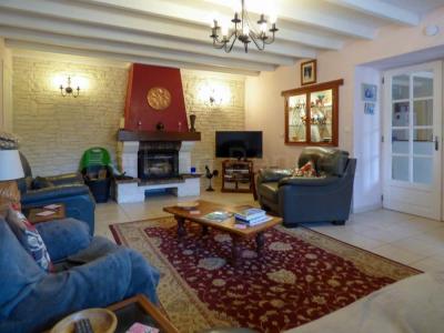 For sale Sauze-vaussais 7 rooms 154 m2 Deux sevres (79190) photo 4