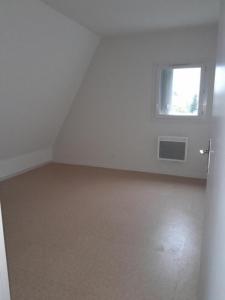 Louer Appartement 80 m2 Hauteville-lompnes