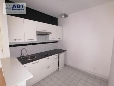 For rent Beauvais 1 room 33 m2 Oise (60000) photo 2