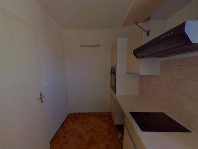 Louer Appartement Lyon-6eme-arrondissement 874 euros