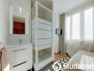 Louer Appartement 9 m2 Lyon-7eme-arrondissement