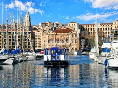 Louer Appartement Marseille-7eme-arrondissement Bouches du Rhone