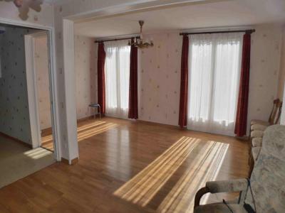 For sale Saint-hippolyte 5 rooms 91 m2 Doubs (25190) photo 3