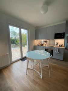 For rent Pessac 1 room 13 m2 Gironde (33600) photo 3