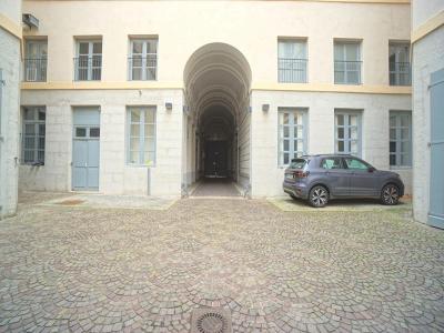 For sale Lyon-2eme-arrondissement 4 rooms 118 m2 Rhone (69002) photo 2