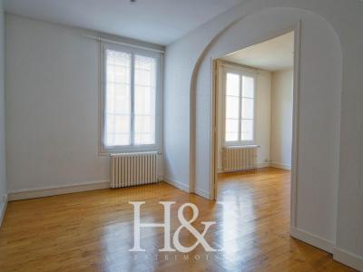 For sale Poitiers 3 rooms 77 m2 Vienne (86000) photo 0