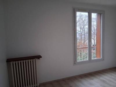 For rent Rueil-malmaison 6 rooms 127 m2 Hauts de Seine (92500) photo 0