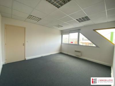 Louer Bureau 60 m2 Montgermont