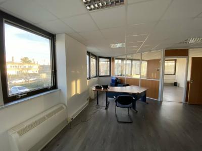 Acheter Bureau Bruges 260000 euros