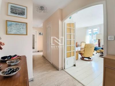 For sale Saint-raphael 4 rooms 78 m2 Var (83700) photo 2