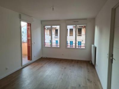 For rent Plessis-robinson 2 rooms 42 m2 Hauts de Seine (92350) photo 2