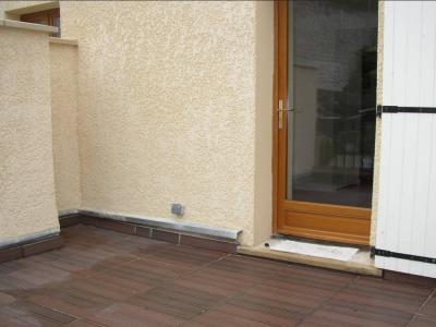 For rent Champagne-sur-oise 1 room 21 m2 Val d'Oise (95660) photo 2