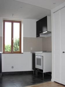 For rent Champagne-sur-oise 1 room 21 m2 Val d'Oise (95660) photo 4