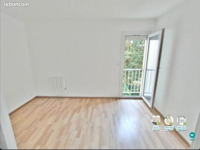 For rent Meru 4 rooms 1111 m2 Oise (60110) photo 2