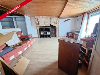 For sale Thouars 8 rooms 131 m2 Deux sevres (79100) photo 2