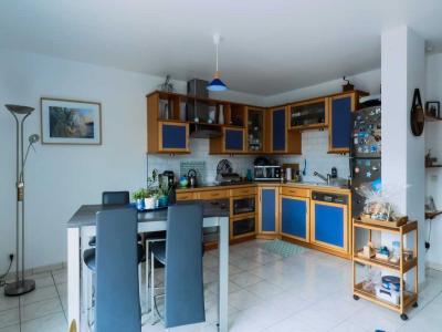 For sale Pau 5 rooms 95 m2 Pyrenees atlantiques (64000) photo 2