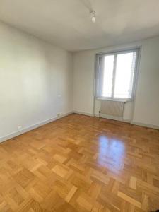 Louer Appartement 73 m2 Lyon-6eme-arrondissement