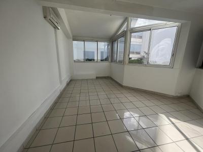 For rent Saint-denis 108 m2 Reunion (97400) photo 3