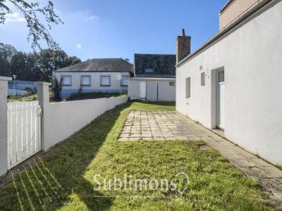 For sale Locoal-mendon 7 rooms 155 m2 Morbihan (56550) photo 2