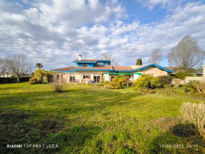 For sale Hinx 5 rooms 185 m2 Landes (40180) photo 0