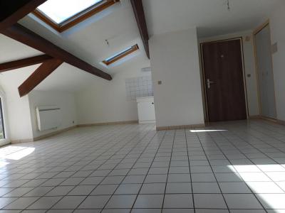 Louer Appartement 60 m2 Thueyts