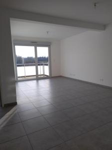 Louer Appartement 72 m2 Breviandes