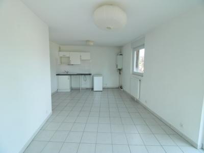 For rent Vertou 3 rooms 54 m2 Loire atlantique (44120) photo 1