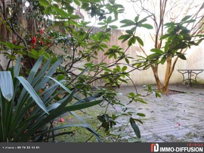 For sale AGGLOMRATION ROCHELAISE 5 rooms 196 m2 Charente maritime (17000) photo 3