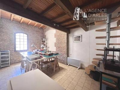 For sale Arles 2 rooms 50 m2 Bouches du Rhone (13200) photo 2